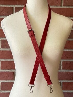 Private Policy NYC Replacement Adjustable Strap Haute Red Leather 43”-49”NEW